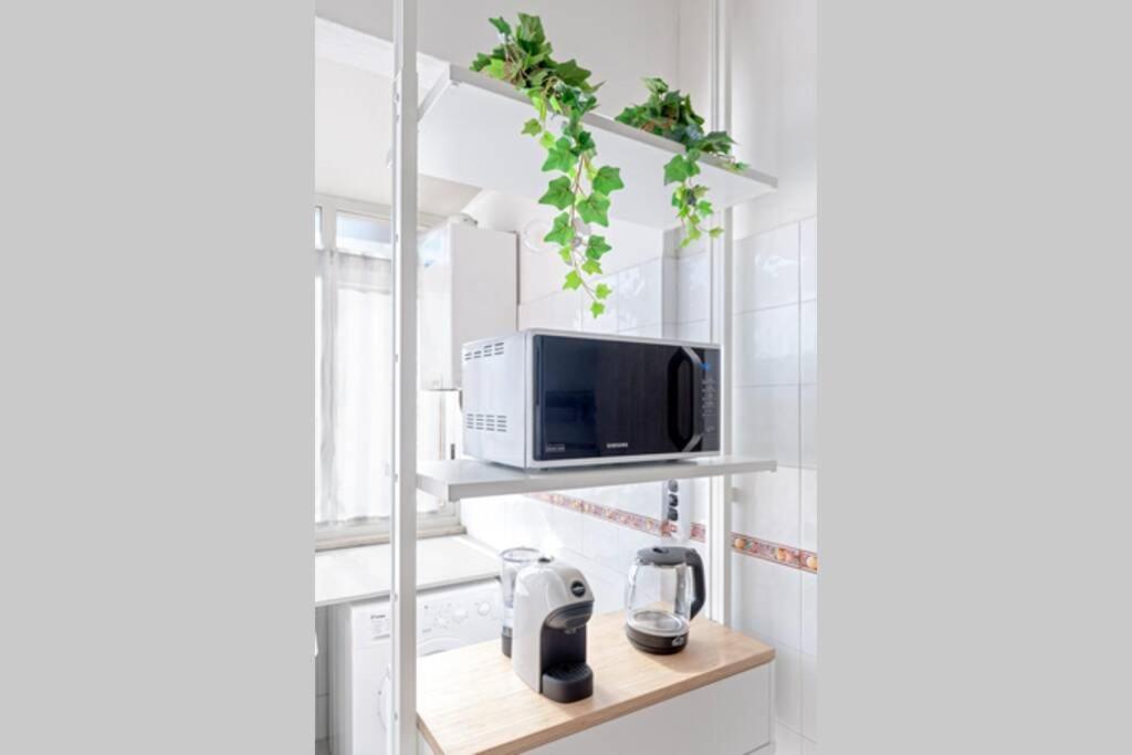 Free Parking Appartamento 5 Stelle Elegante Con Suite Livorno Ngoại thất bức ảnh