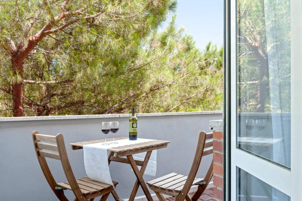 Free Parking Appartamento 5 Stelle Elegante Con Suite Livorno Ngoại thất bức ảnh